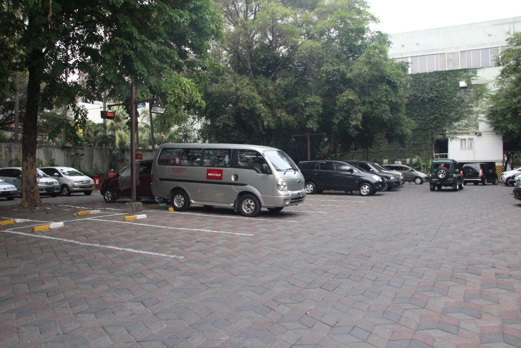 Mercure Surabaya Hotel Kültér fotó